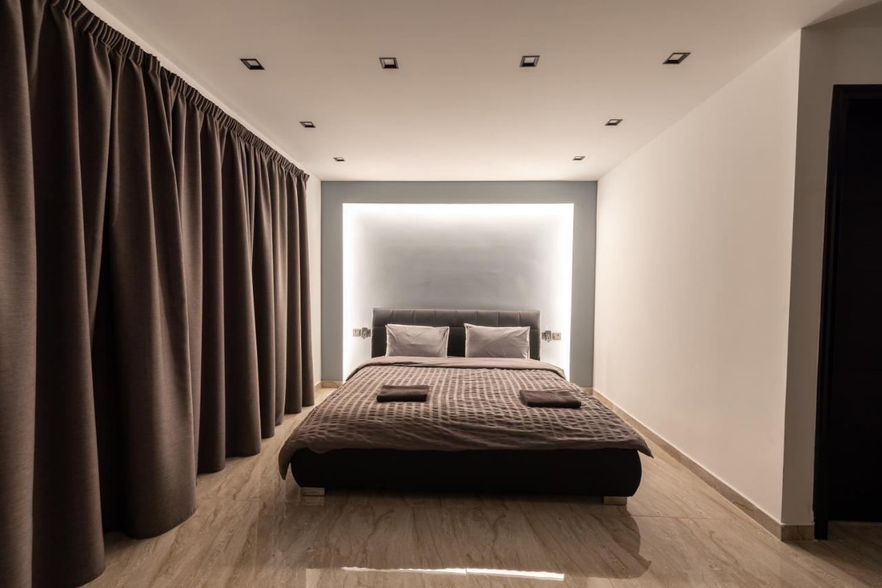 Luxury 2 Bed Apartment In The Heart Of St Julians San Ġiljan Exterior foto
