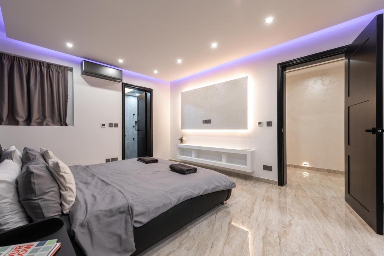 Luxury 2 Bed Apartment In The Heart Of St Julians San Ġiljan Exterior foto
